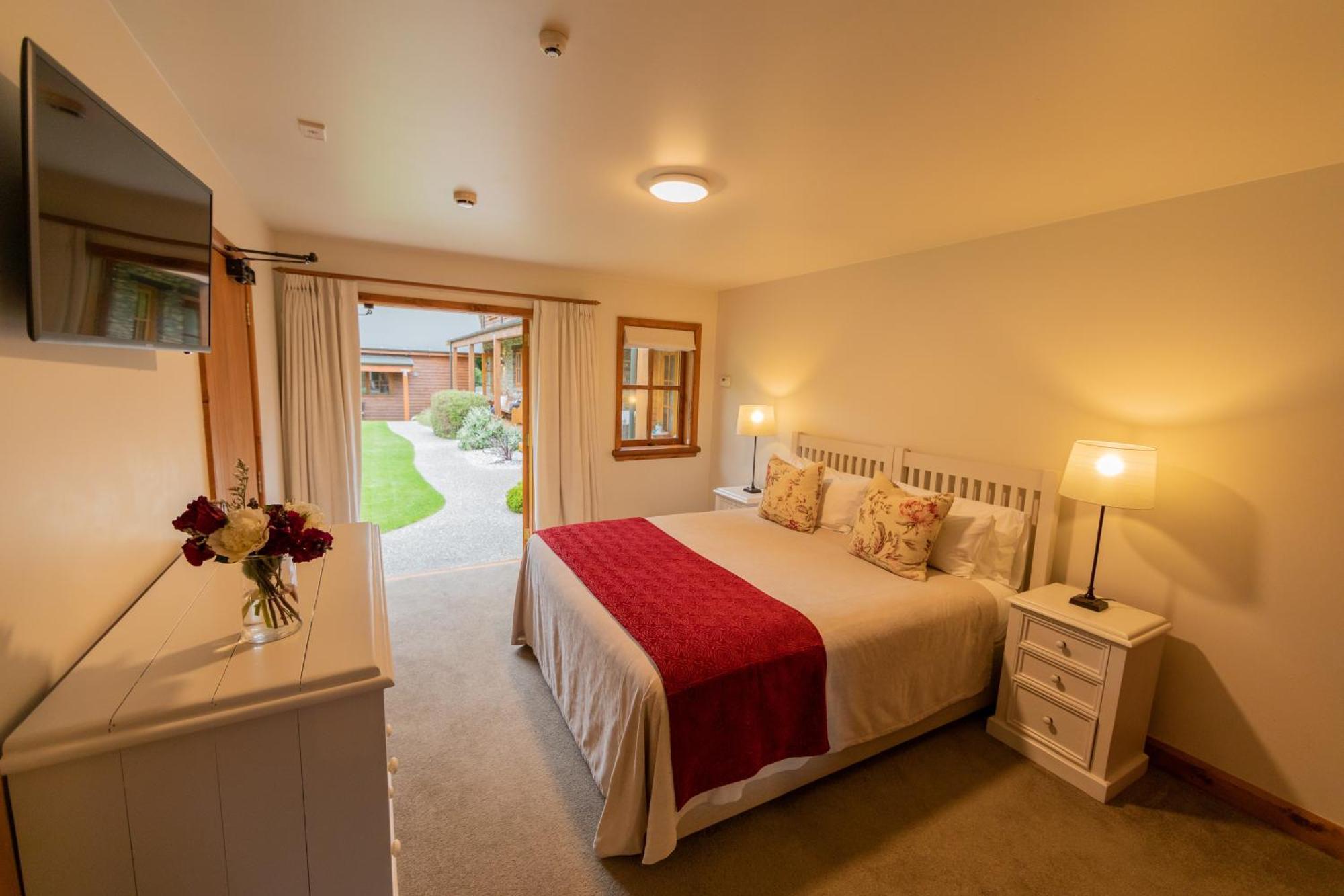 Wanaka Homestead Lodge & Cottages Buitenkant foto