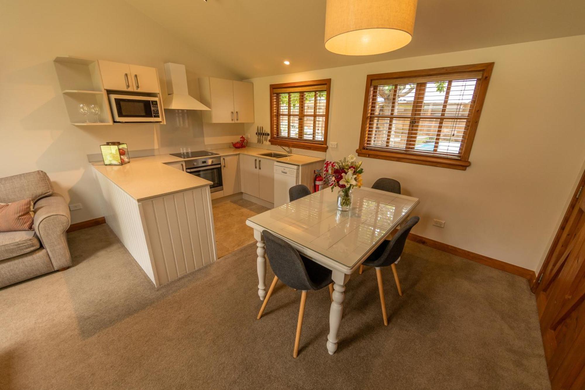 Wanaka Homestead Lodge & Cottages Buitenkant foto